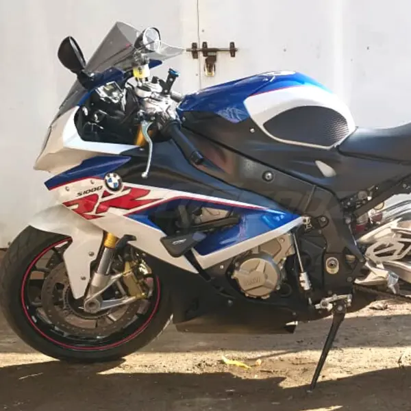 Moto Trendz: Traction Pad - BMW S1000 RR (2008-2023) / M 1000 RR